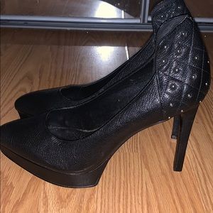 Women’s size 10 Nine West stiletto heels